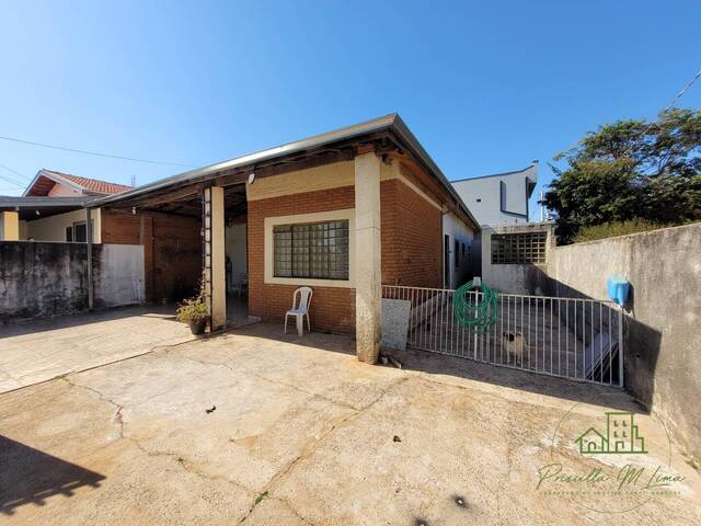 #CS85 - Casa para Venda em Botucatu - SP - 2