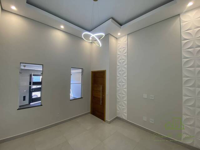 Casa para Venda em Botucatu - 5